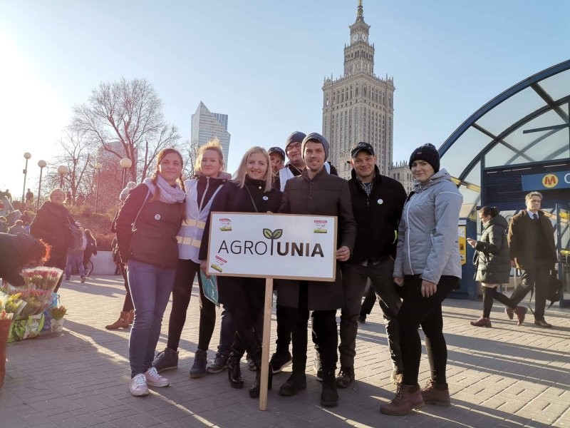 Władza ściga rolników z AGROunii
