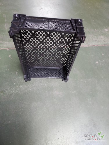 Sprzedam skrzynkę do borówki,cena 2,30 zł lub do uzgodnienia odbiór własny