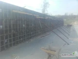 Szalunki budowlane, szalunki ścienne betoniarka WOM, przeciski
