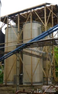Zbiorniki ze stali kwasoodpornej - kadź fermentacyjna, 4 szt.:1. objętość: 100 m32. wymiary: śr. 3,6 m, wys. 11,5 m3. ciężar: ok....