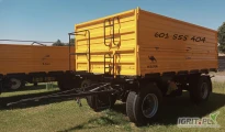 Przyczepa rolnicza Wielton PRS-2 W12 Ładowność: 12 ton Wyposażenie standardowe: Podwozie konstrukcja stalowa (profil dwuteowy), spawana...