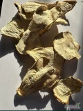 Sprzedam pasternak suszony chips Doskonała przekąska dla gryzoniKorzeń Pasternaka po wysuszeniu jako twarda przekąska pomaga gryzoniom...