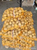 Tirowe ilości ziemniaków z własnej uprawy, ziemniak szykowany w big bagach, zolty gruby.