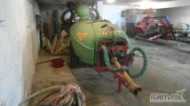 Opryskiwacz sadowniczy Tajfun Octopus 1500 l pojemności 2009 r. produkcji atestowany.