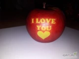 Sprzedam z KA+SF jabłka z napisami I LOVE YOU na odmianach: Rubinstar, Red Jonaprince, Supra. Więcej informacji udzielę telefonicznie