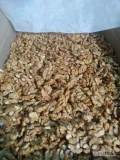 Sprzedajemy orzechy włoskie łuskane 1/2 extra 90 %. Kraj pochodzenia Ukraina. Sezon 2025
