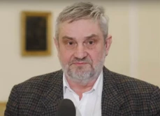 Ardanowski: Kto pomoże rolnikom wypełnić wnioski o dopłaty?