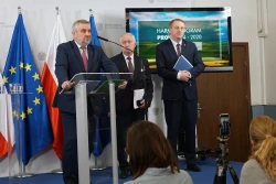 Jeśli wnioski, to tylko elektroniczne i nie za dużo...