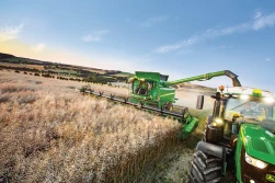Kombajny John Deere serii T i S pod lupą