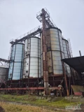 Sprzedam silosy zbożowe o pojemność 400 m3. Dostępne 4 sztuki.
