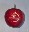 Sprzedam jabłka okolicznościowe grawerowane laserowo ze świątecznym motywem. Do wyboru różne wzory, napisy w różnych językach....