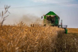 Czy większy kombajn to większa wydajność?