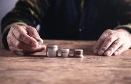 Nowy zasiłek chorobowy - 20 złotych dziennie. Za Covid - więcej!