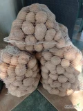 Sprzedam ziemniaki jadalne białe , Volare,45+, okrągłe, z jasnej ziemi, worki 15 kg.