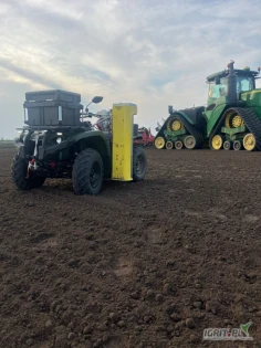 KOMPLEKSOWA USŁUGA BADANIA GLEBY     - Podział pól na podstawie NDVI roślin z wielolecia wegetacji    - Pobór prób glebowych hydraulicznym próbnikiem z systemem nawigacji GPS    - Mapy zasobności gleby - Mapy zmiennego nawożenia    - Mapy zmiennego...