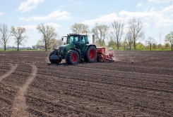 Przygotowanie stanowiska do siewu kukurydzy