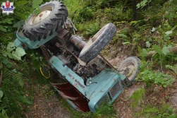 Kolejny rolnik przygnieciony przez ciągnik