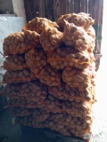 Witam sprzedam ziemniaki odmiana Queen Anna około 25 ton , kaliber 4+ , poworkowane 15 kg . Cena za 15 kg 7.5 zł  , (50 gr 1 kg ) cena...