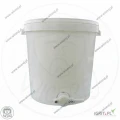 <p>Odstojnik do Miodu 33L plastikowy do spożywki z zaworem i pokrywą</p>