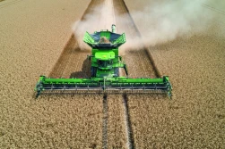 Król wydajności w pracach polowych - nowy kombajn John Deere serii X9 pod lupą