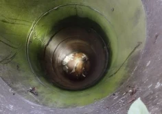 Strażacy pomogli wyciągnąć krowę ze studni - ZDJĘCIA