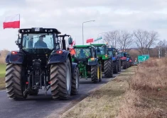 Rolnicy zapowiadają protesty. Minister Kowalczyk wygwizdany na AgroTECHu.