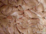 Sprzedam filet z piersi kurczaka cięty głęboko mrożony (kawałki fileta po kalibracji na maszynie I-CUT0, pakowane po 15kg nagi blok,...