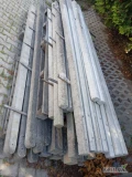 Sprzedam słupy betonowe tel 693096500